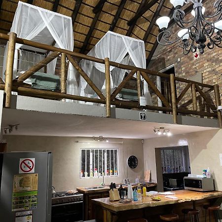 Villa Genet House Marloth Park Exterior foto