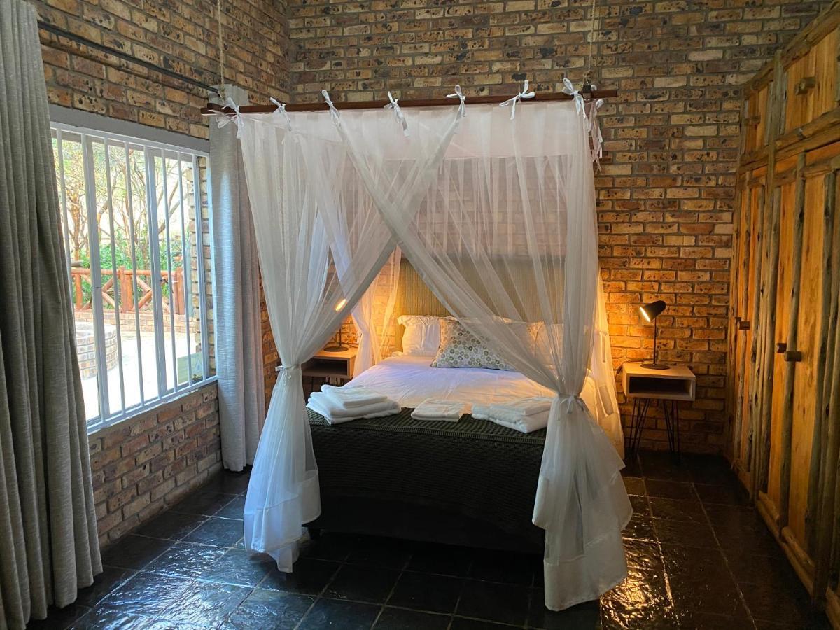 Villa Genet House Marloth Park Exterior foto