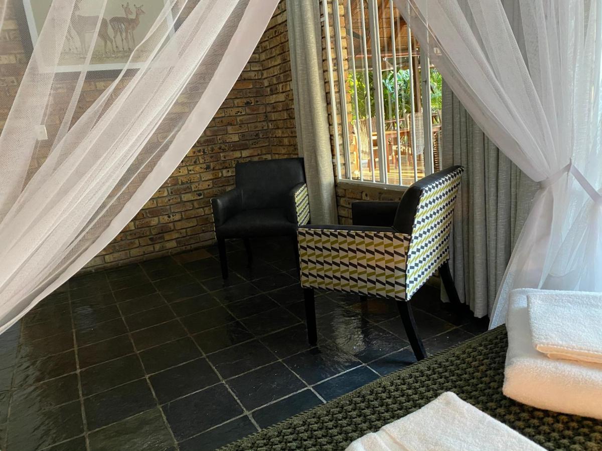 Villa Genet House Marloth Park Exterior foto