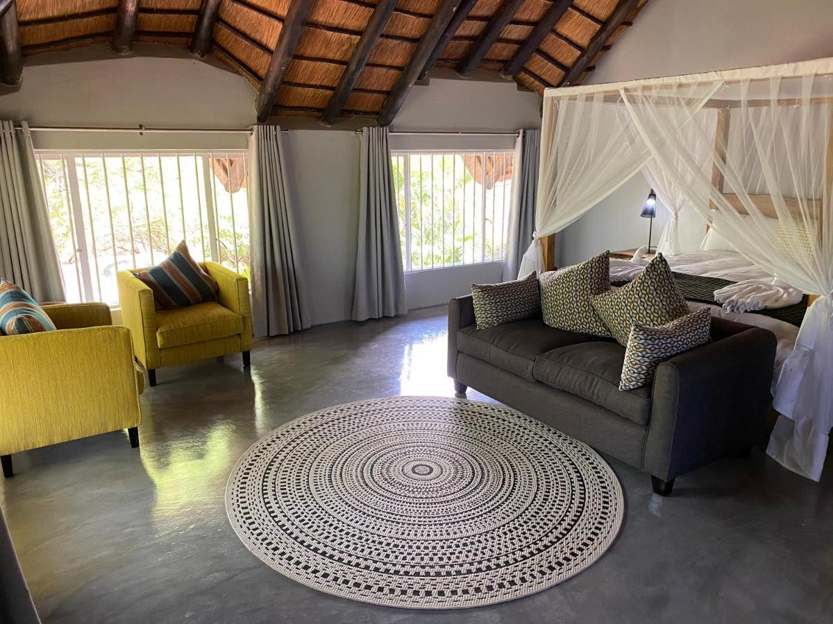 Villa Genet House Marloth Park Exterior foto