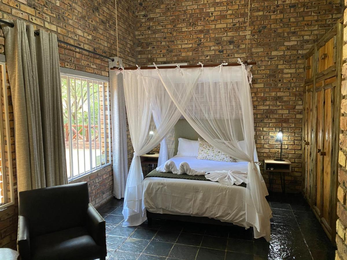 Villa Genet House Marloth Park Exterior foto